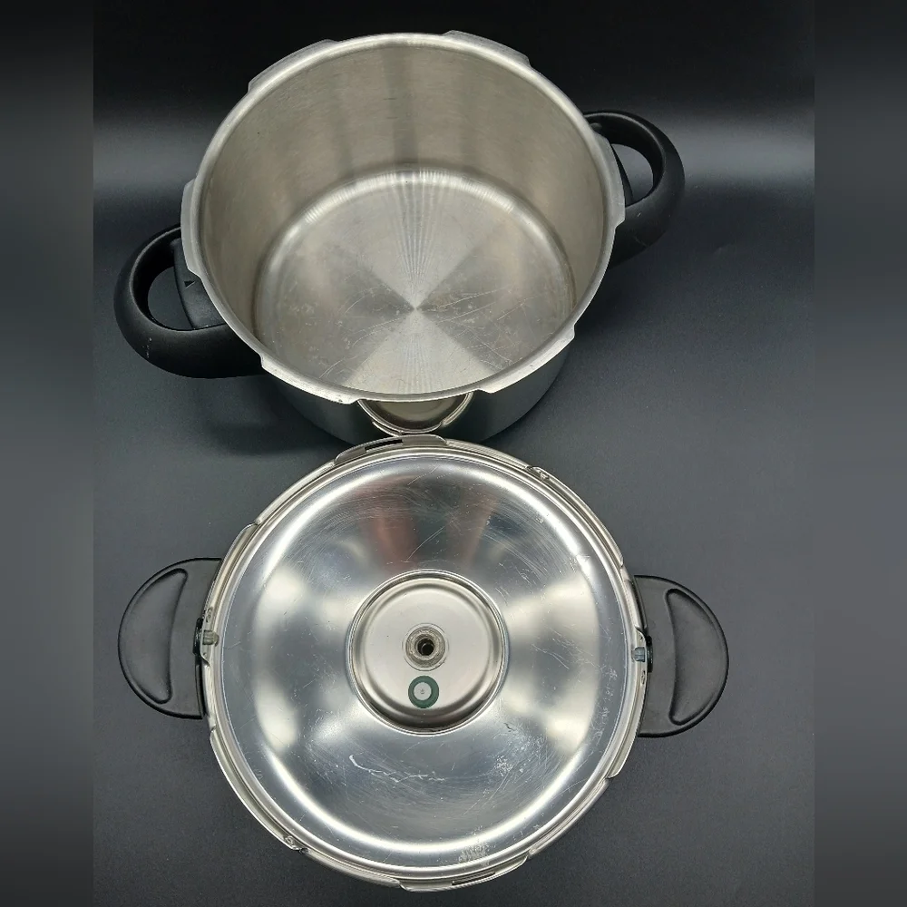 KUHN RIKON Duromatic Supreme Stainless Steel Pressure Cooker with Side Grip 4L‌